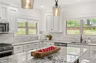 4606 Windsor Dr, Flowery Branch, GA 30542 - Photo 16