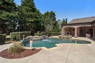 2725 Elkhorn Ct, Cumming, GA 30041 - Photo 10