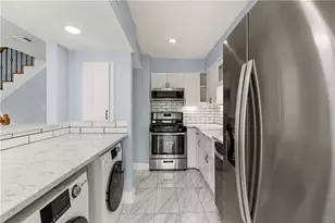 6980 Roswell Rd, Atlanta, GA 30328 - Photo 16