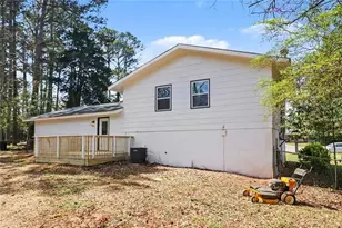 8778 Homewood Ct, Riverdale, GA 30274 - Photo 22