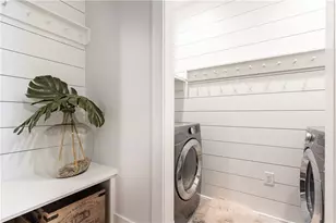 4415 Blackland Dr NE, Marietta, GA 30067 - Photo 96