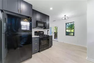 5456 Forest Pines Dr, Lithonia, GA 30058 - Photo 6