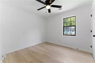 5456 Forest Pines Dr, Lithonia, GA 30058 - Photo 10