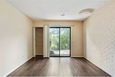 76 Sandalwood Circle, Lawrenceville, GA 30046 - Photo 4