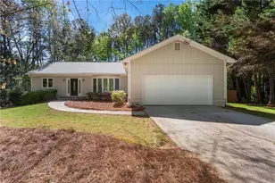 245 E Creek Cir, Roswell, GA 30076 - Photo 1