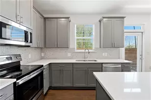 2251 Mulsanne Dr, Lithonia, GA 30058 - Photo 12