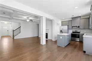 2251 Mulsanne Dr, Lithonia, GA 30058 - Photo 10