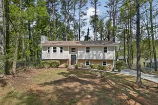 4149 Silver Hill Ct, Snellville, GA 30039 - Photo 2
