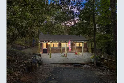 773 Shorewood Circle, Toccoa, GA 30577 - Photo 2