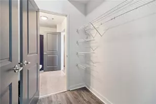 250 Pharr Rd NE, Atlanta, GA 30305 - Photo 14