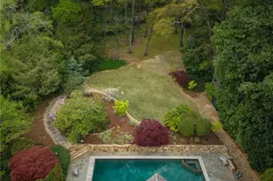 2950 Nancy Creek Rd NW, Atlanta, GA 30327 - Photo 4