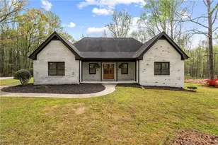 3107 Hammock Creek Ct, Conyers, GA 30012 - Photo 2