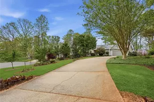 6630 Brittney Ln, Cumming, GA 30040 - Photo 2