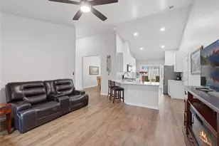 6630 Brittney Ln, Cumming, GA 30040 - Photo 4