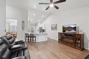 6630 Brittney Ln, Cumming, GA 30040 - Photo 14