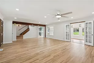 2692 Wellington Dr, Marietta, GA 30062 - Photo 8