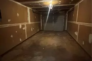 7025 Brentwood Ct, Riverdale, GA 30296 - Photo 12