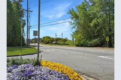 10650 Hawkhurst Way, Johns Creek, GA 30097 - Photo 40