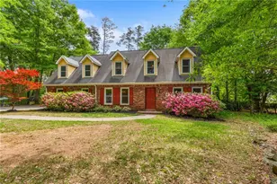 314 Devon Ct, Woodstock, GA 30188 - Photo 2