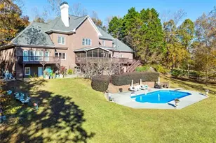 15385 Tullgean Dr, Alpharetta, GA 30004 - Photo 2