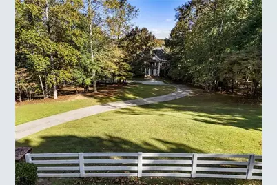 15385 Tullgean Drive, Alpharetta, GA 30004 - Photo 10