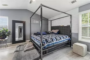 906 Milton Cir, Loganville, GA 30052 - Photo 18