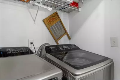 906 Milton Circle, Loganville, GA 30052 - Photo 12