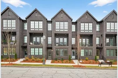 2641 Mackintosh Court, Brookhaven, GA 30319 - Photo 2