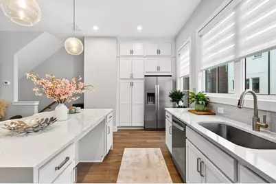 2641 Mackintosh Court, Brookhaven, GA 30319 - Photo 8