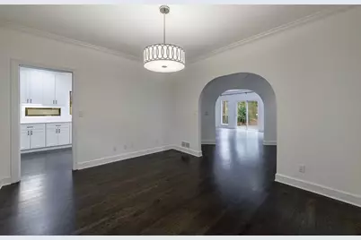 3491 Roswell Road NE, Atlanta, GA 30305 - Photo 10