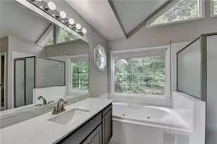 1015 Rowe Oak Cir, Lawrenceville, GA 30043 - Photo 54