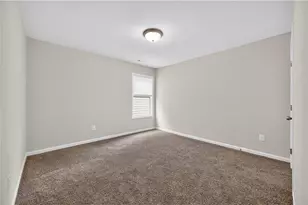 6497 Crosscreek Ln, Flowery Branch, GA 30542 - Photo 22