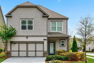 6497 Crosscreek Ln, Flowery Branch, GA 30542 - Photo 2