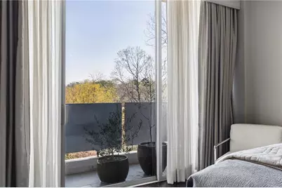 2575 Peachtree Road NE #6H, Atlanta, GA 30305 - Photo 32