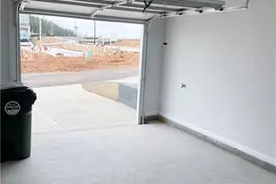 483 Crown Dr, Emerson, GA 30137 - Photo 20