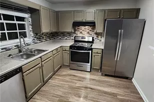 1000 Fox Valley Trail, Stone Mountain, GA 30088 - Photo 4