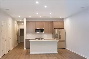 479 Crown Dr, Emerson, GA 30137 - Photo 4