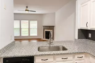 4922 Sherwood Way, Cumming, GA 30040 - Photo 8