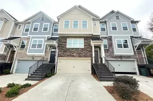 2623 Hedgeway Cir, Kennesaw, GA 30144 - Photo 2