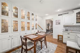 3851 Meadow Ln, Marietta, GA 30062 - Photo 4