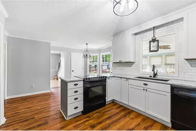 180 Forest Lane NW, Marietta, GA 30064 - Photo 14