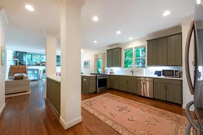 1064 Davis Circle NW, Atlanta, GA 30318 - Photo 12