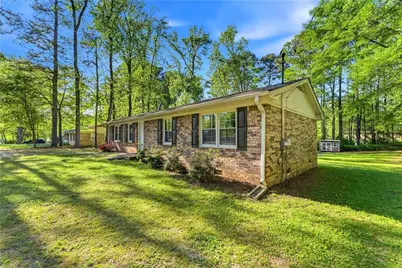 172 Mona Place, Dallas, GA 30132 - Photo 2