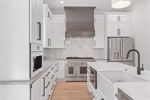 2203 Iron Gate Dr SE, Smyrna, GA 30080 - Photo 6