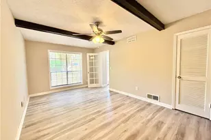 1042 Ascot Ct, Riverdale, GA 30296 - Photo 12