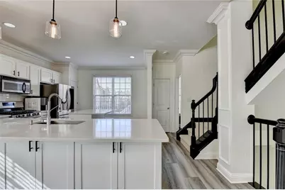 5716 Pine Oak Drive, Peachtree Corners, GA 30092 - Photo 12