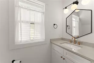 35 Cottonwood St, Clayton, GA 30525 - Photo 14