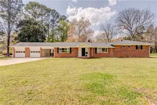 207 John Phillips Rd, Cedartown, GA 30125 - Photo 1