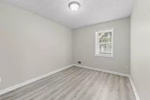 559 Autumn Dr, Riverdale, GA 30274 - Photo 16