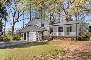 559 Autumn Dr, Riverdale, GA 30274 - Photo 1